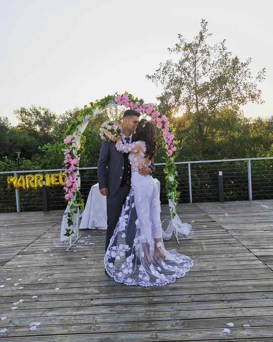 Salopeta alba cu dantela