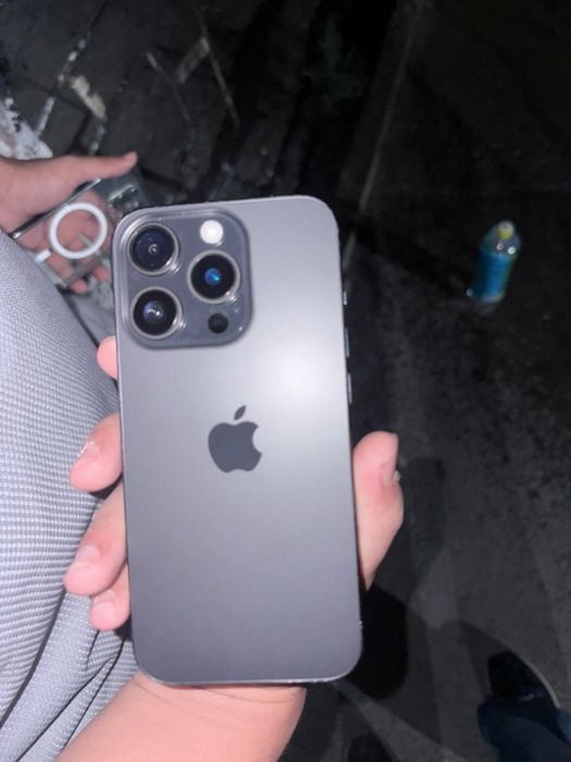 Iphone 15 pro 100 акб 512 гб