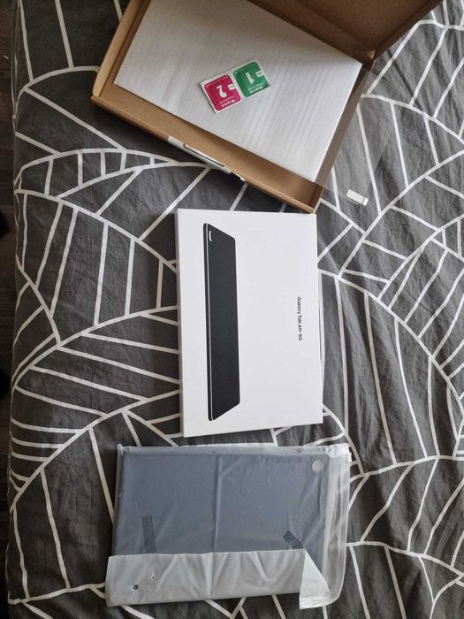 Tableta SAMSUNG Galaxy Tab A11+ 11"/256GB, 8GB RAM, Wi-Fi + 5G, Silver