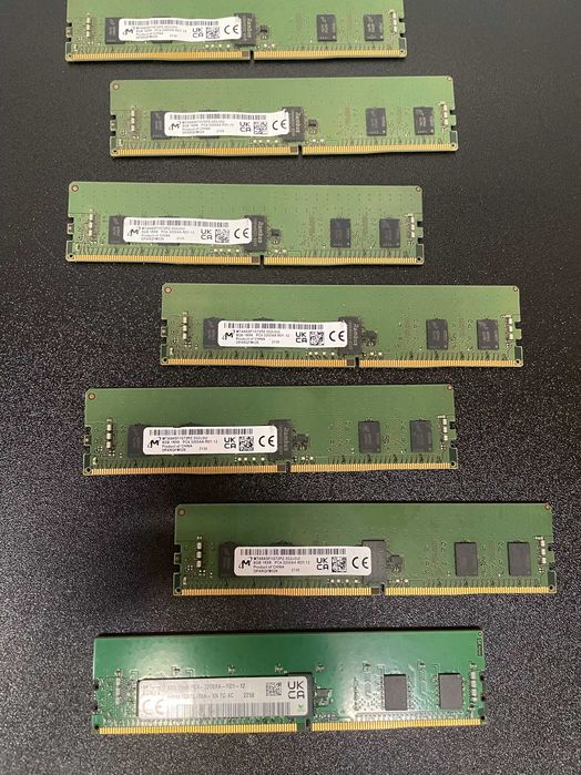 Memorii Server DDR4 Micron 8 Gb 3200, MTA9ASF1G72PZ-3G2J3UI