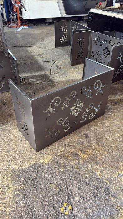 Кранштейн и Корзина для кондиционера