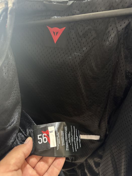 мото яке Dainese