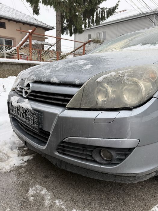 Opel Astra H комби 1.7cdti части БЕЗ РЪЖДА