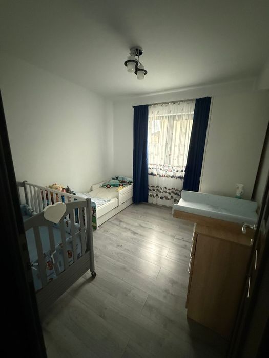 Casă 1 Nivel-Intrare Lazuri