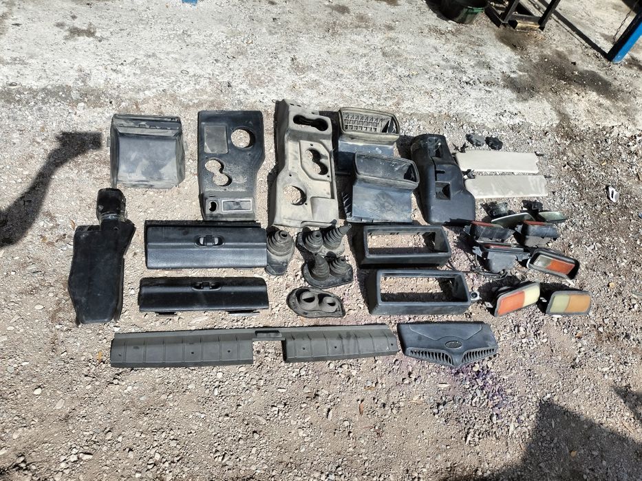 Пластик салона на Ниву 2121