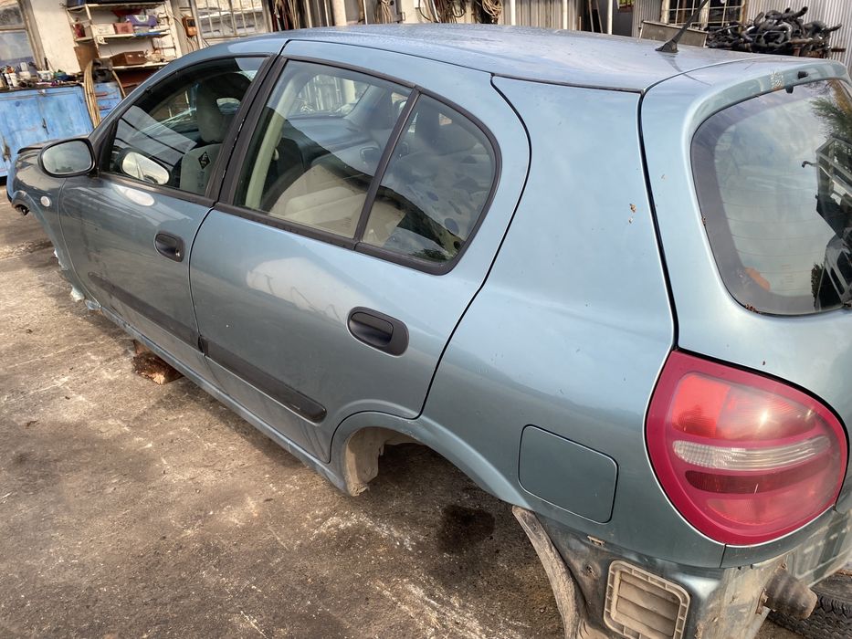 Капак Стъкло врата за Nissan Almera II  (N16) (2000-2006 )Нисан Алмера