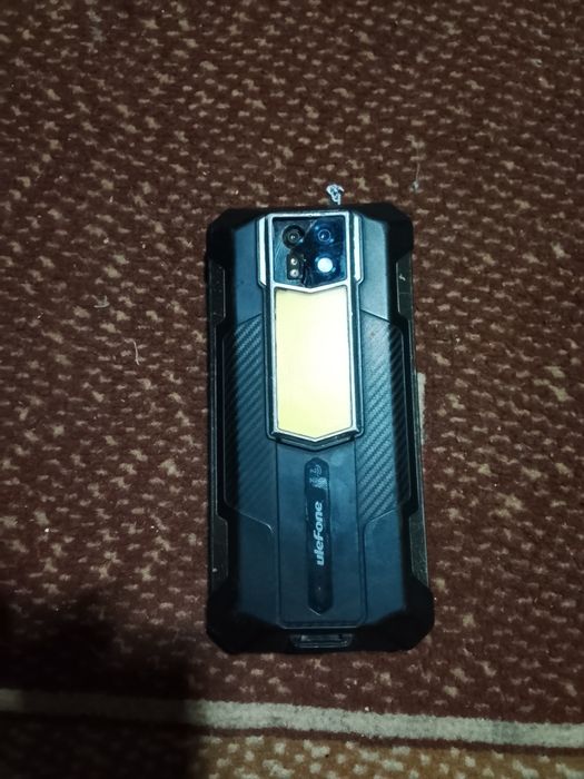 Продам телефон срочьно