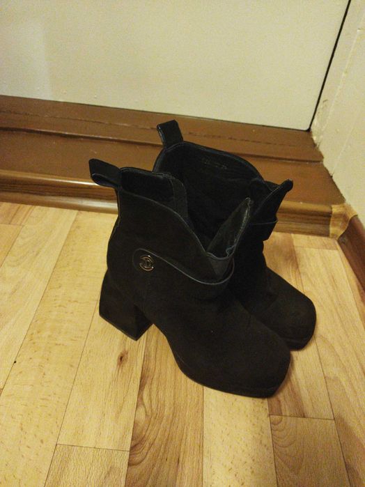 Продам кожаную обувь