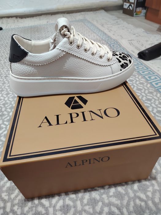 Красовка женская