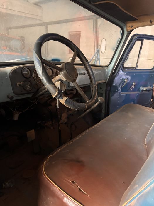 Газ 52 продается