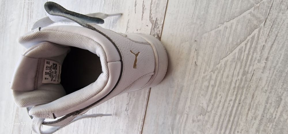 Маратонки Puma- бели