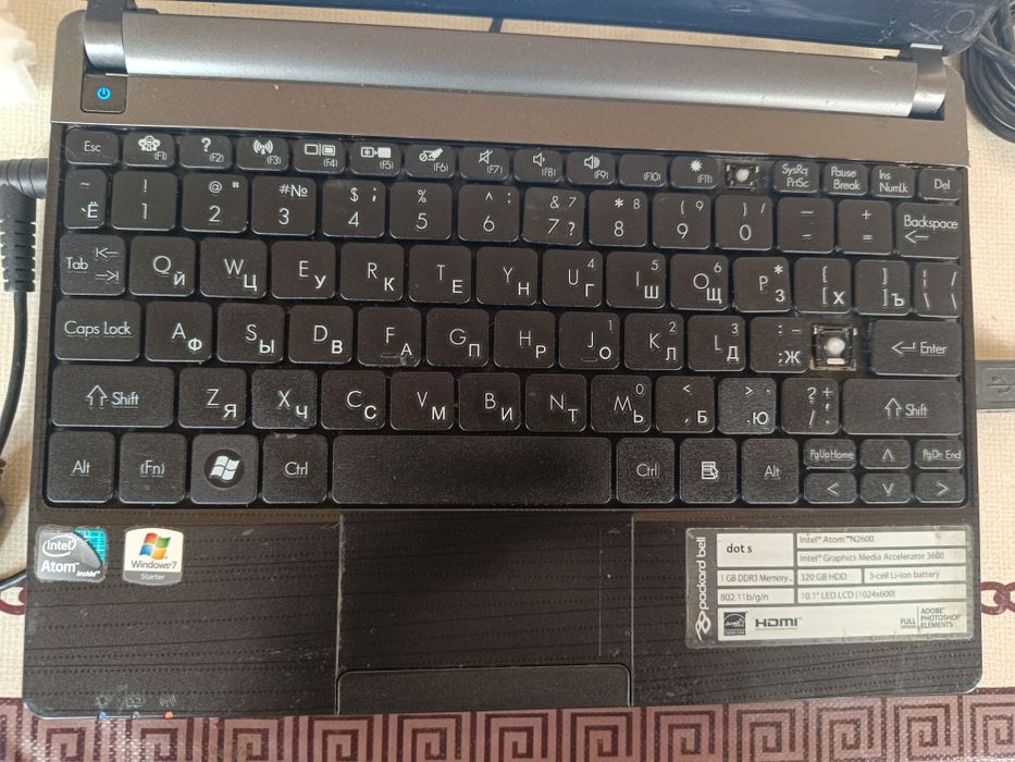 Нетбук компьютер PB