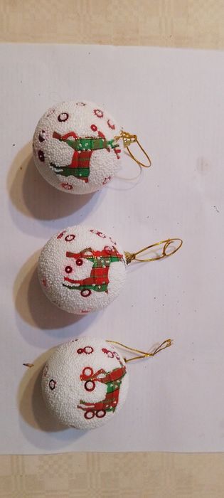 Ёлочные игрушки разные