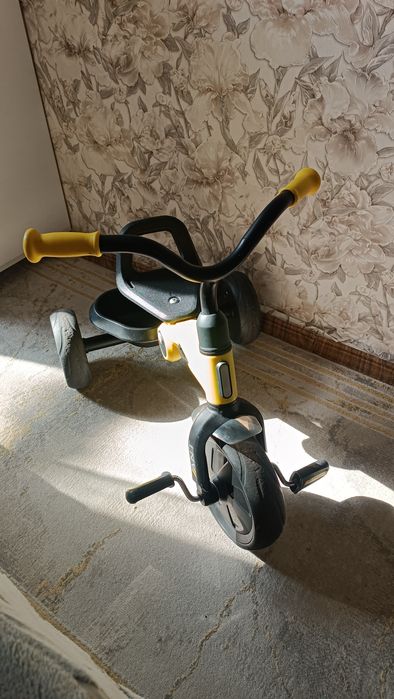 Трёхколёсный велосипед