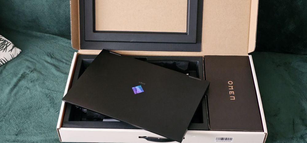 Laptop HP Omen 17-ck2001nq 4090