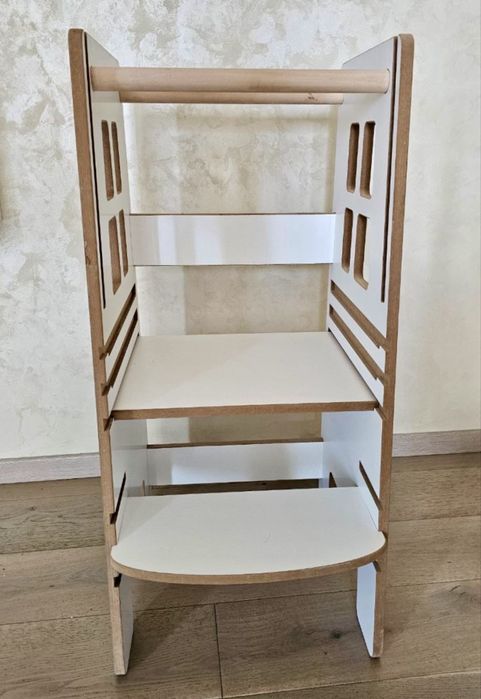 Кула Монтесори за деца