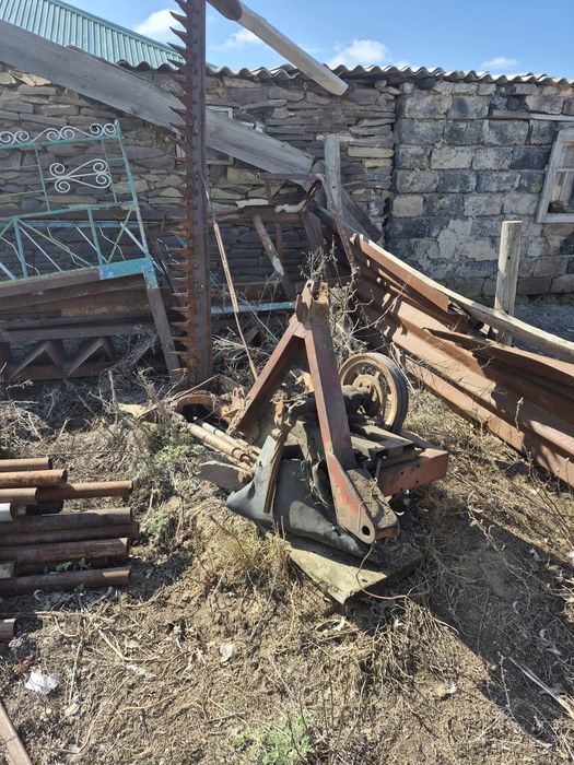 Плуг и косилка в продаже