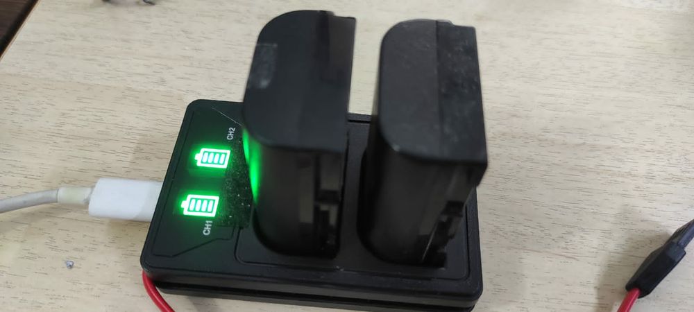 Зарядное устройство