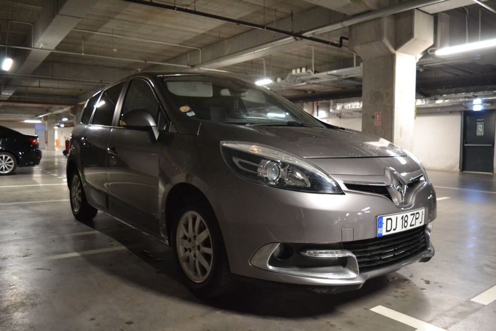 RENAULT Grand Scenic 2010 — imagine 2