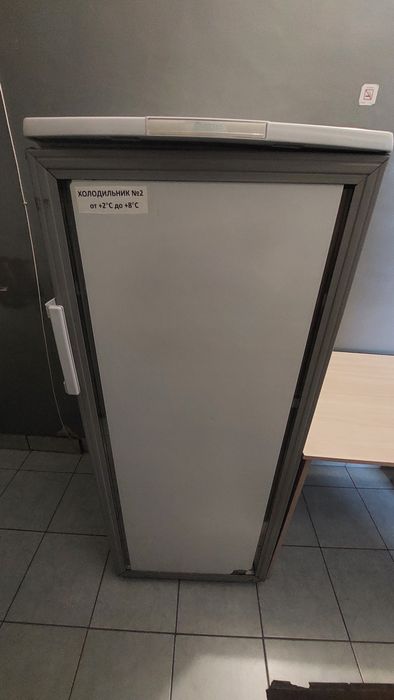 Продам холодильник БИРЮСА !