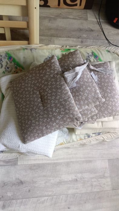 Кроватка и ходунок