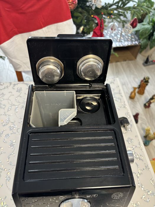 Espressor manual DELONGHI