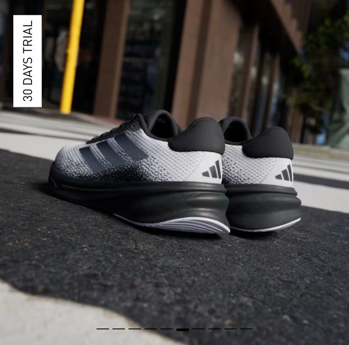 Кроссовки Adidas Supernova Stride M. FIFA Fursal World Cup 2024