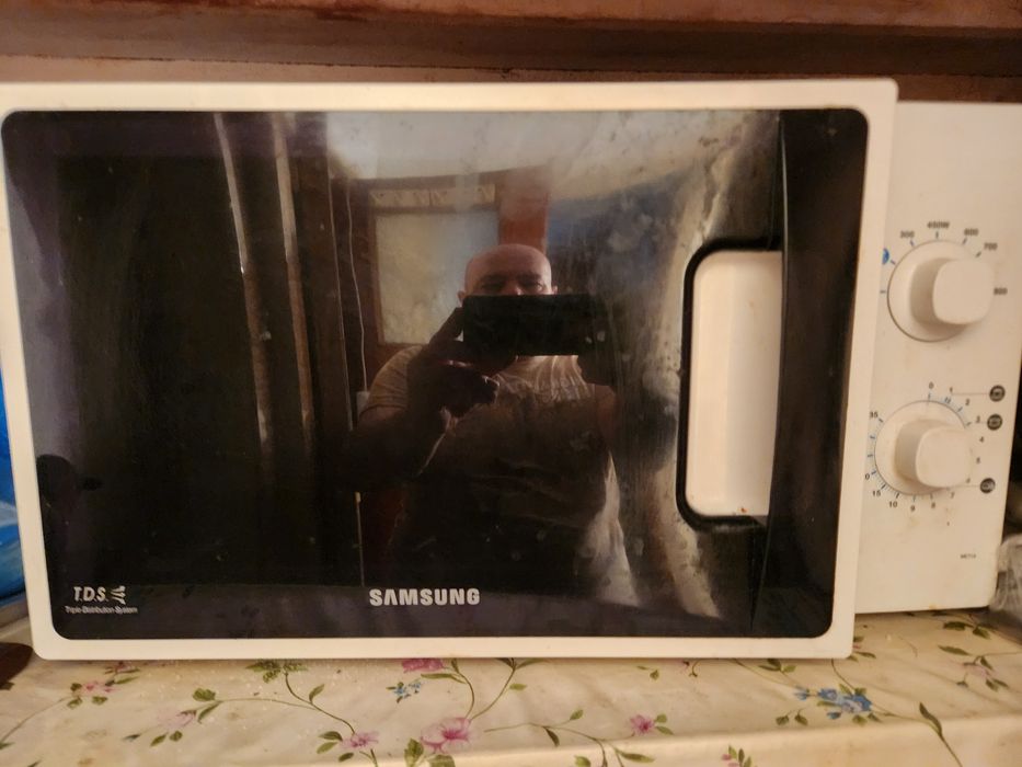 Cuptor cu microunde Samsung