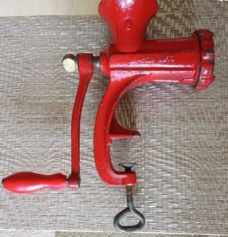 Месомелачка ръчна