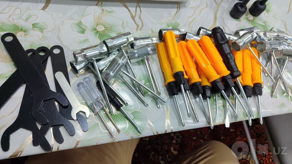 Продам Отвёртки новые