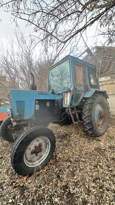 Трактор мтз 80 продам