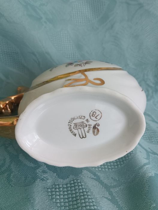 Продам кружечку. .