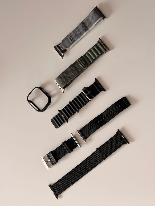 Curele curea Apple Watch 42mm si Ultra 49mm impecabile