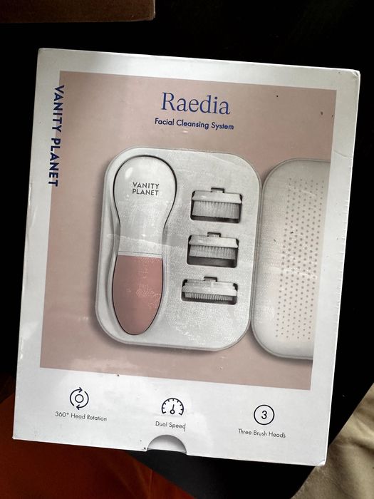 Продавам Raedia Vanity Planet – чисто нов, неразопакован!