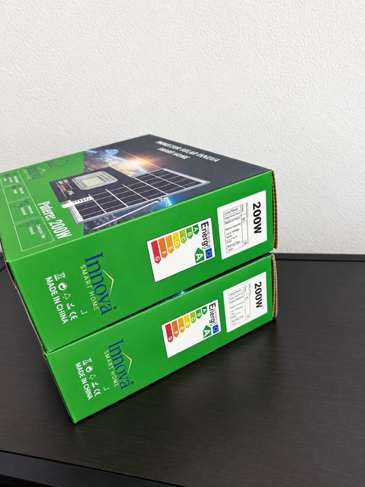 Set 2x proector 200W cu incarcare solara