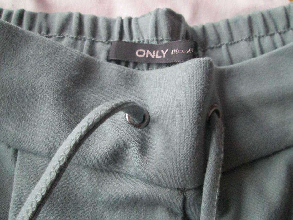 pantaloni verzi sport dame OnLy XS