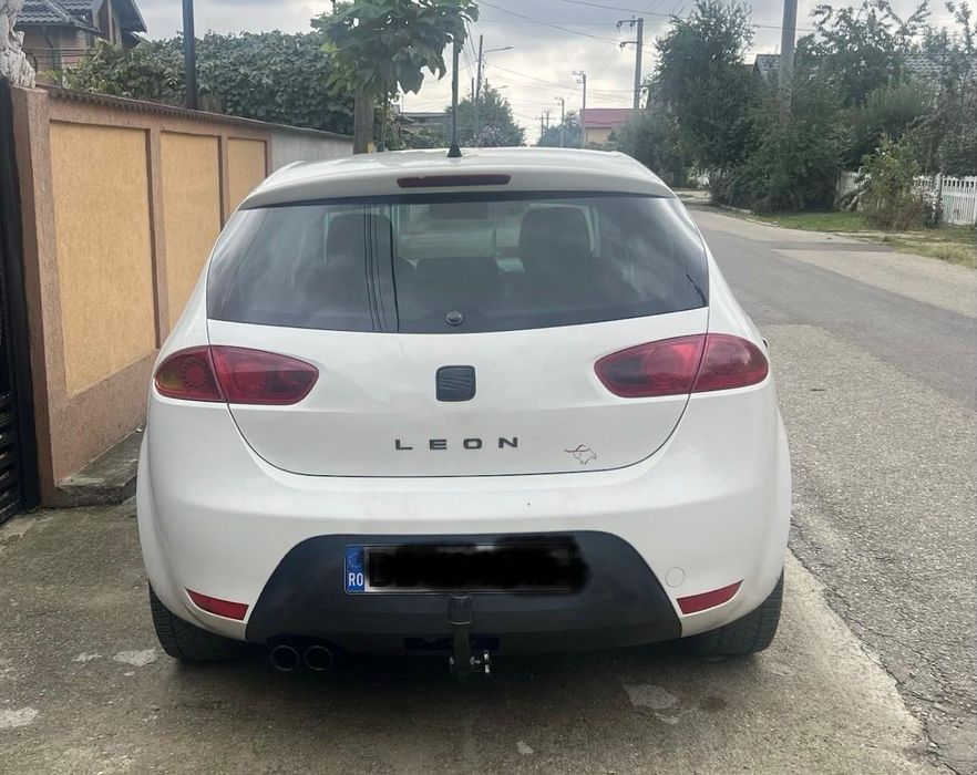 SEAT Leon 2010 — imagine 3