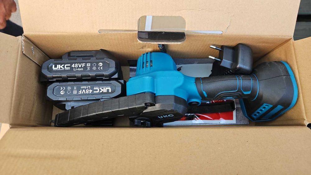 Резачка за дърва и клони UKC 48V15см шина + 2 вериги