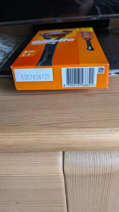 Gillette Fusion 5  Gillette Power и Gillett Mach 3 Система (10€)