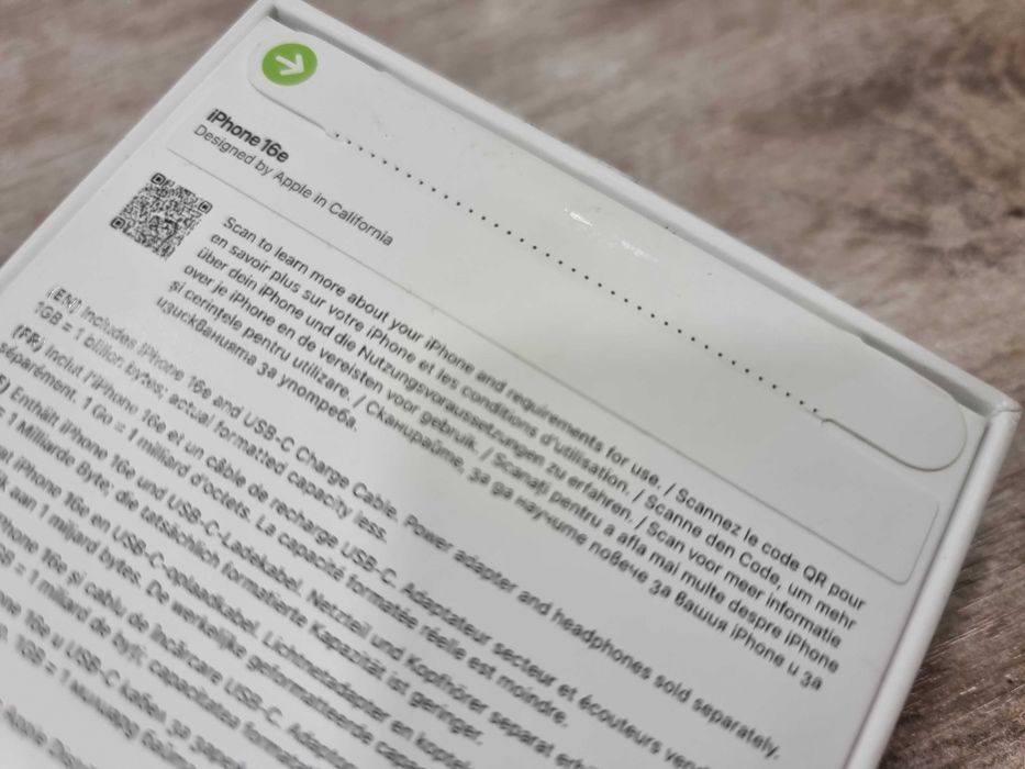 Apple iPhone 16e, 8GB, 128GB, Неразпечатан!