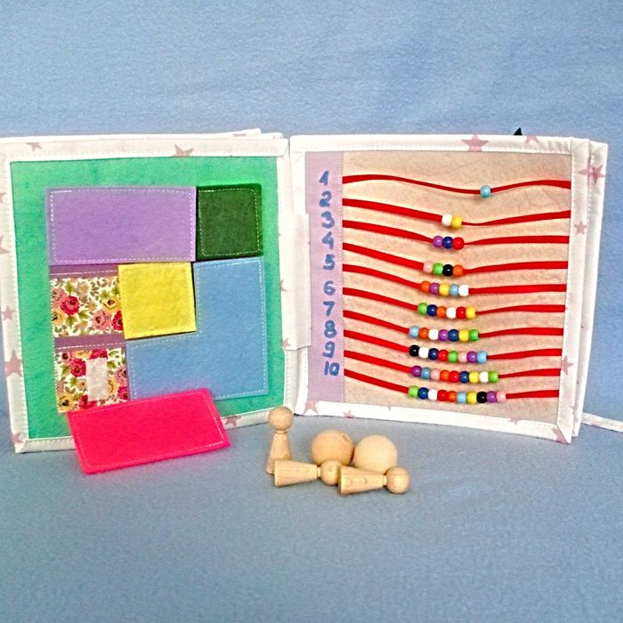 Carte senzoriala interactiva pentru fetite de la 2 ani.