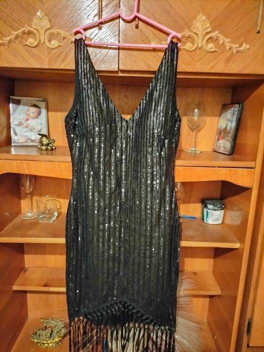 Vând rochie de seară.