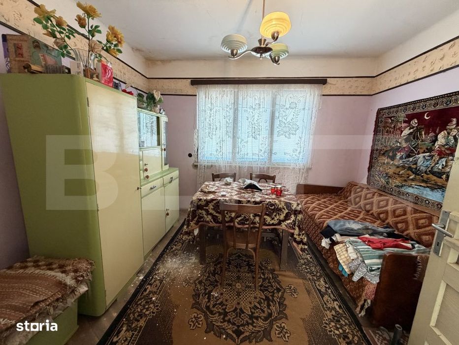 Casa cu 4 camere 120 mp si un teren de 800 mp