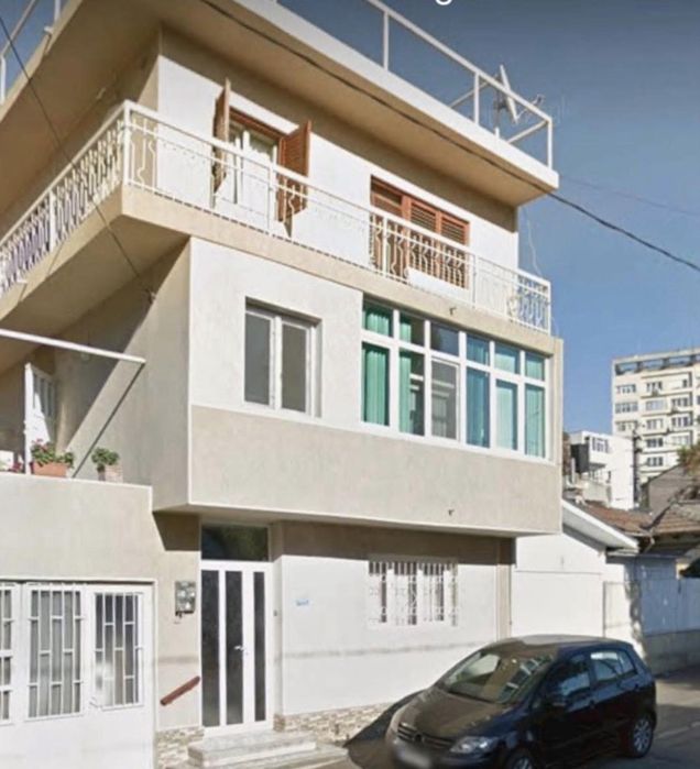 Cladire 6 camere de închiriat Constanta- zona Lahovari