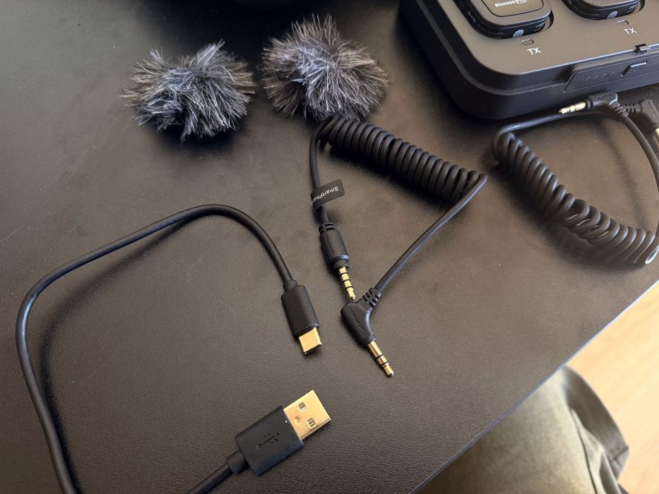 Комплект безжични микрофони Saramonic Blink 500 Pro B2 (брошки)