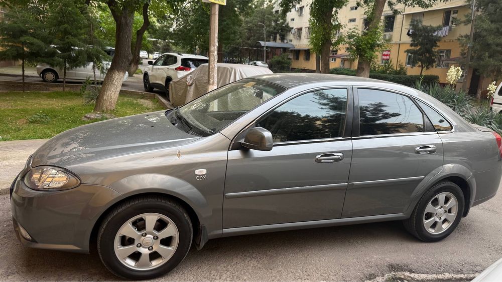 Gentra mexanika 2 pozitsiya 2015 yil 1 ta qo’l prabeg 78325 holat zo’r