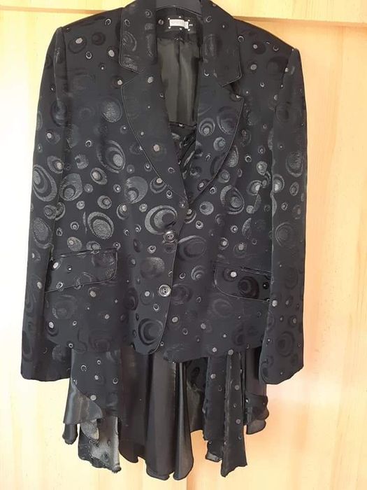 Costum matase naturala