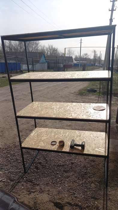 Стеллаж металлический.