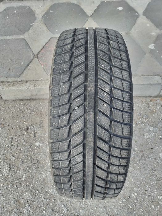 Зимни гуми 215 /60 /16