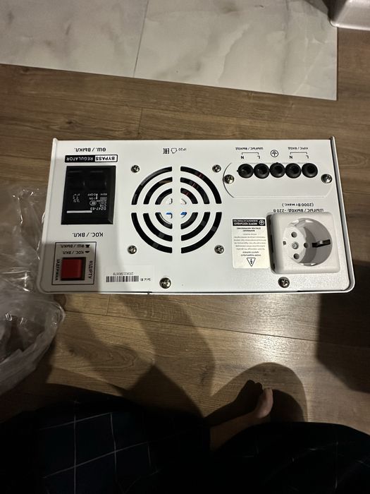 Продам стабилизатор 4кВ